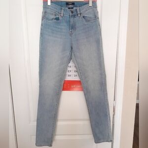 AERO SLIM JEANS